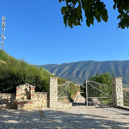 Kings Castle Sea View Apartments Studio- 1 Bedroom- 2 Bedroom Daire Orikum