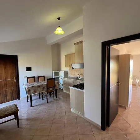 Daire Kings Castle Sea View Apartments Studio- 1 Bedroom- 2 Bedroom Orikum