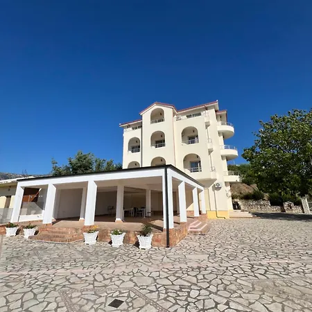 Kings Castle Sea View Apartments Studio- 1 Bedroom- 2 Bedroom דירה