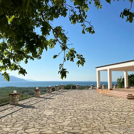 Kings Castle Sea View Apartments Studio- 1 Bedroom- 2 Bedroom דירה אוריקום