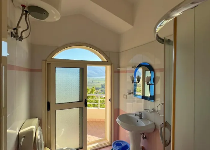 Kings Castle Sea View Apartment